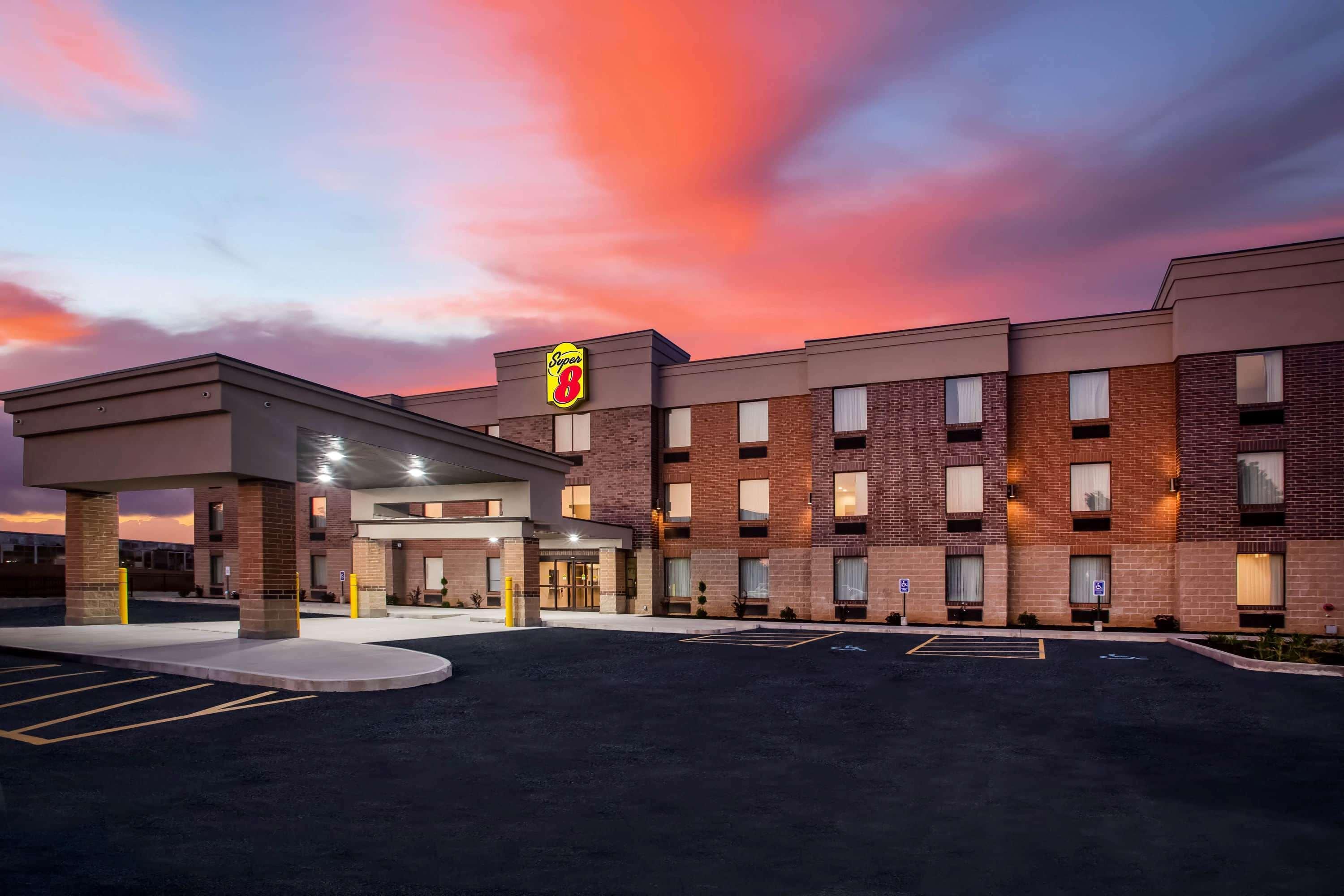 Отель Super 8 By Wyndham St. Louis North Экстерьер фото
